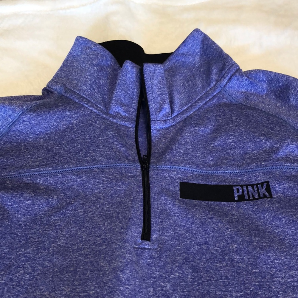 Long sleeve quarter zip